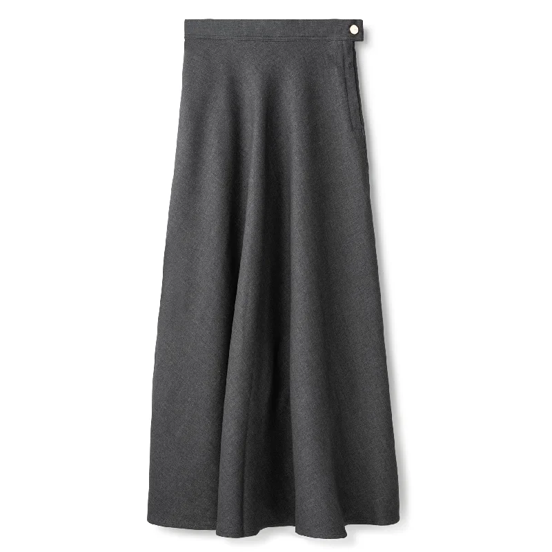 Basic Circle Skirt In: Medium Grey